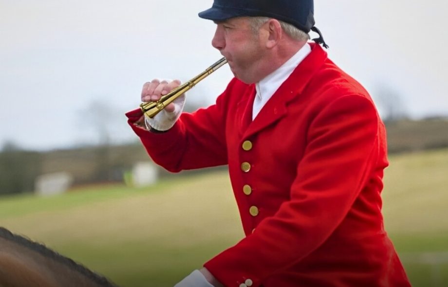 fox hunting horn, brass hunting horn, horn hunting, leather hunting horn strap, horn hunter backpacks, fox hunt horn