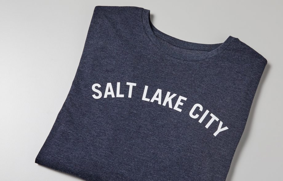 how to use a Cricut to make shirts