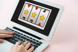 How to Build the Ultimate Online Casino Experience from Scratch