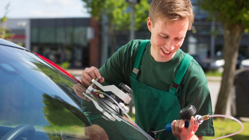 Windshield Repair in Calgary