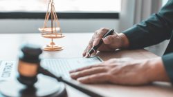 lawyer in dhaka