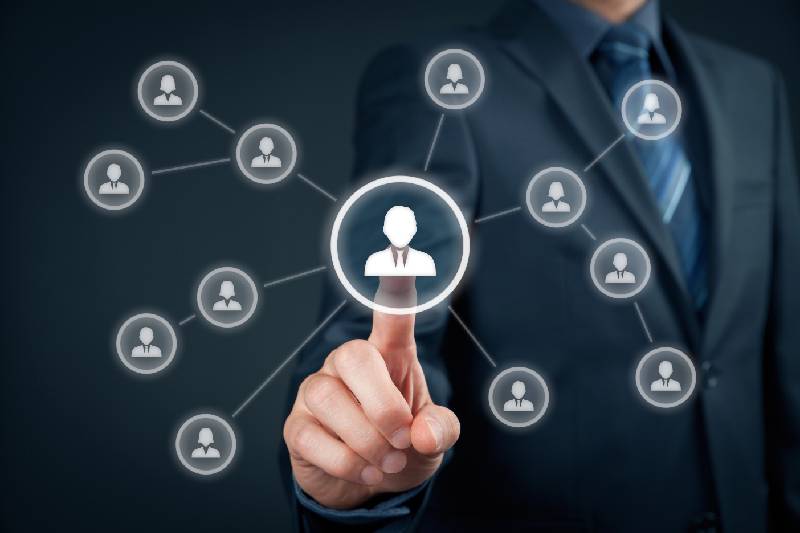 legal recruiters vs in house hiring